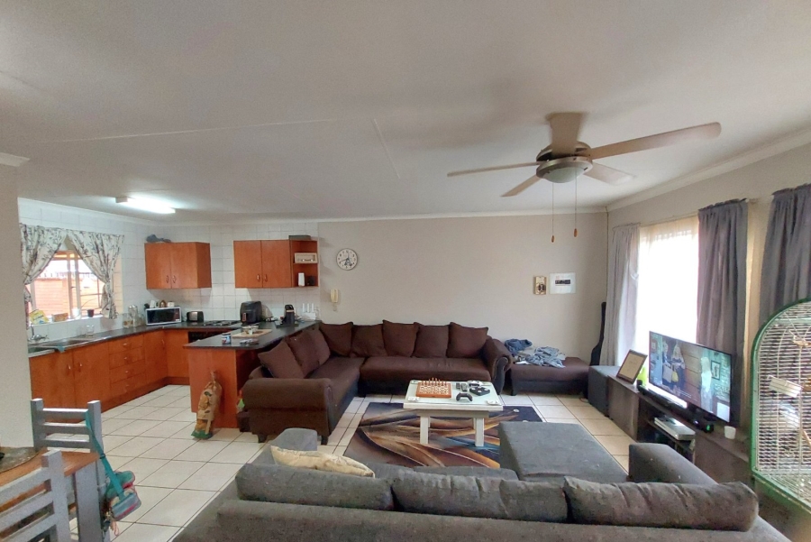 2 Bedroom Property for Sale in Brits North West
